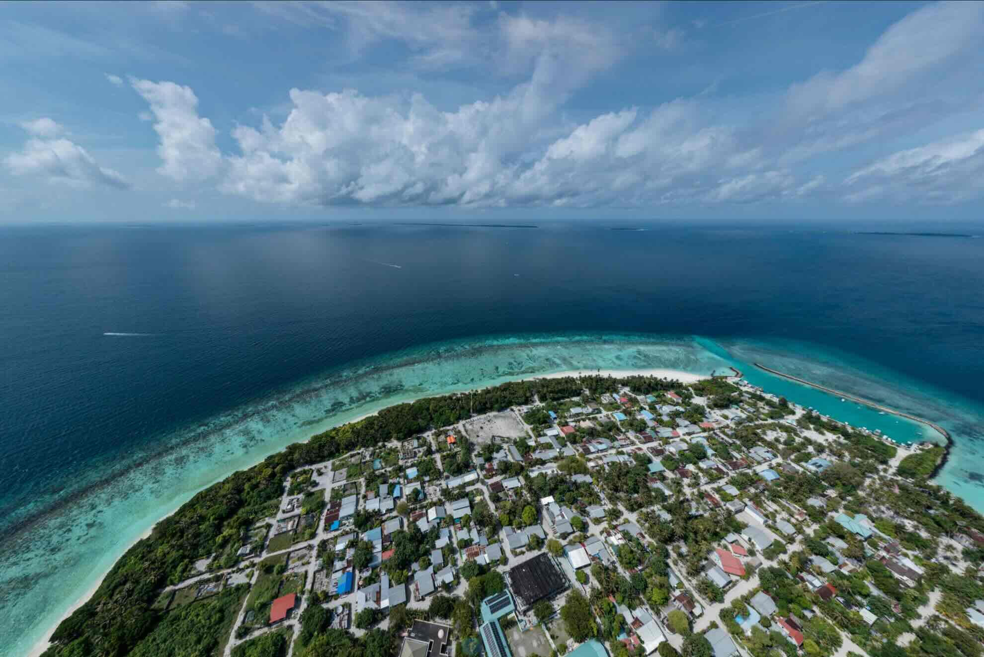 Kudafari im Noonu Atoll – Beach House